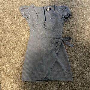 Cutie 90s gingham dress